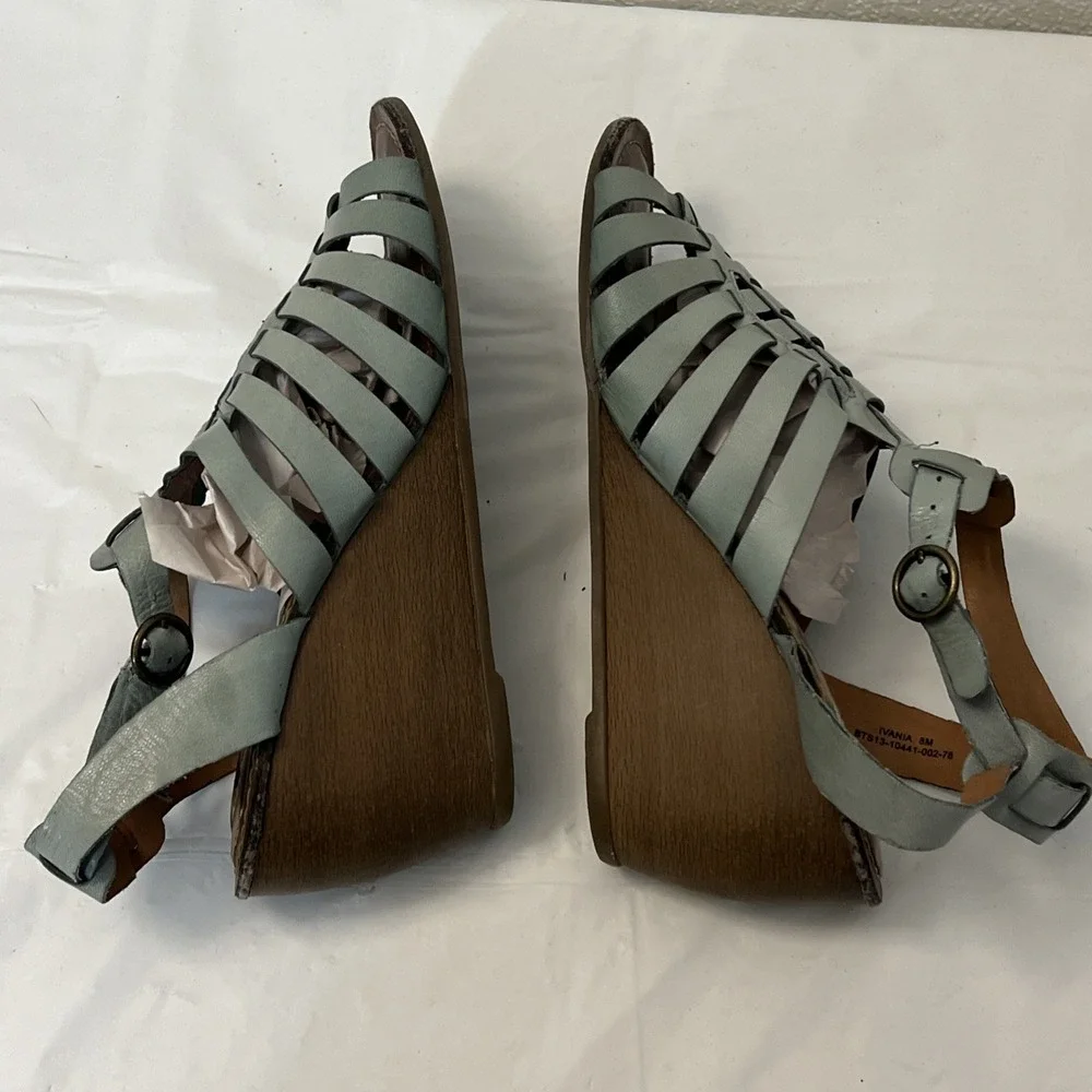 Baretraps Blue Leather 3